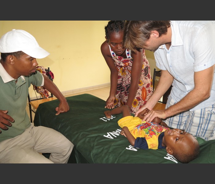 Clement Medecin MPR et Stonio